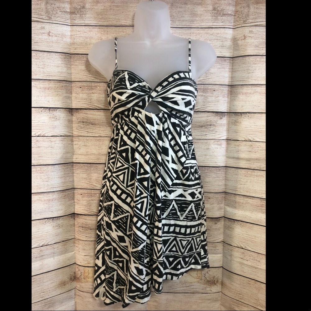 ROXY asymmetrical peekaboo dress